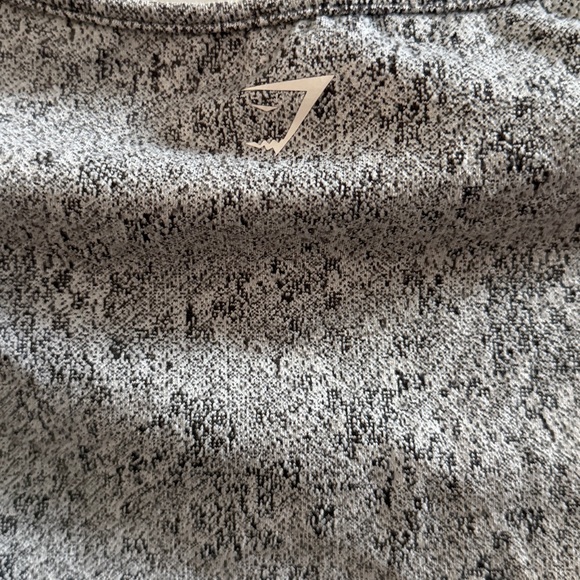 Gym Shark Cropped Keyhole Workout Top - Picture 5 of 8